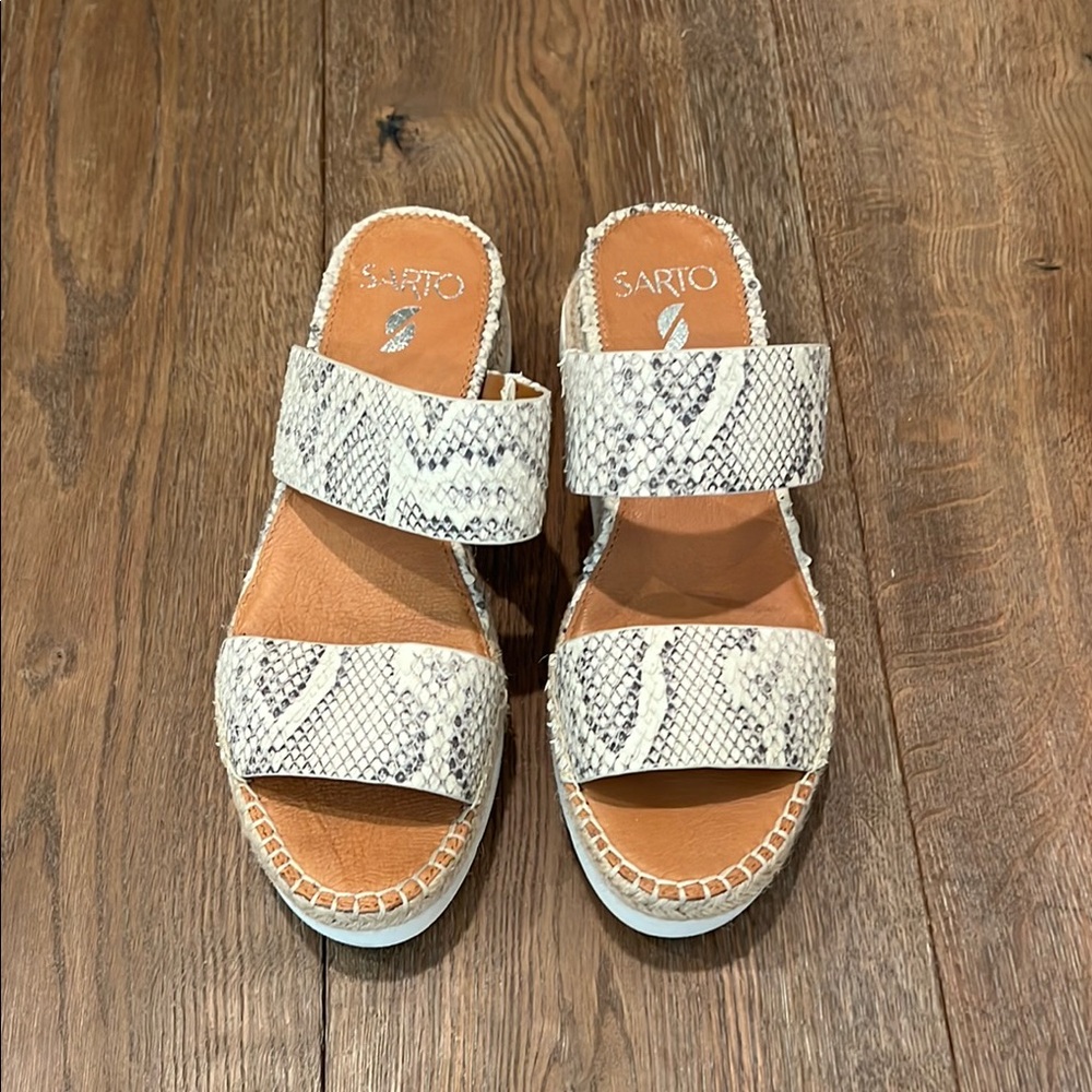 Women’s White Sarto Sandals with Snake Embossed Straps 8.5